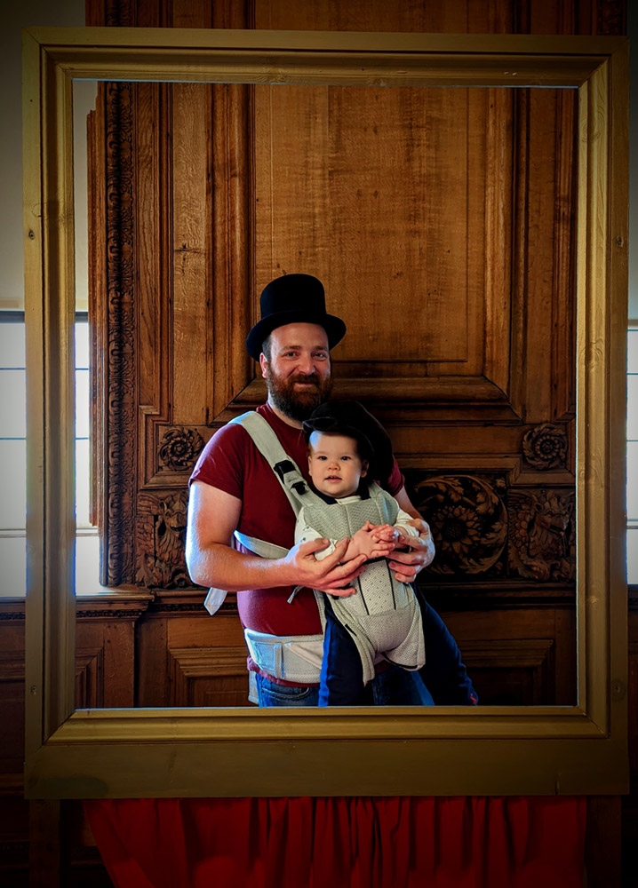 Miles,-hanging-out-with-daddy-in-fancy-hats!.jpg