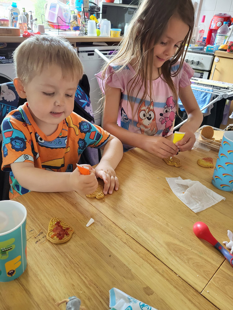 Biscuit-decorating.jpg